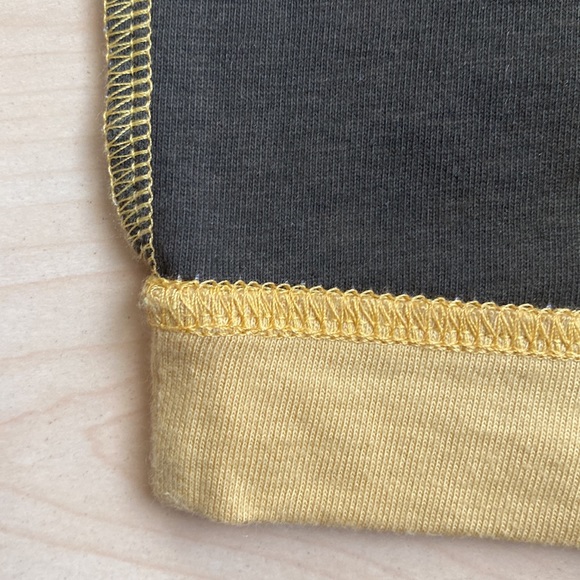 D&G by Dolce Gabbana Honk Kong T-Shirt - Picture 8 of 13